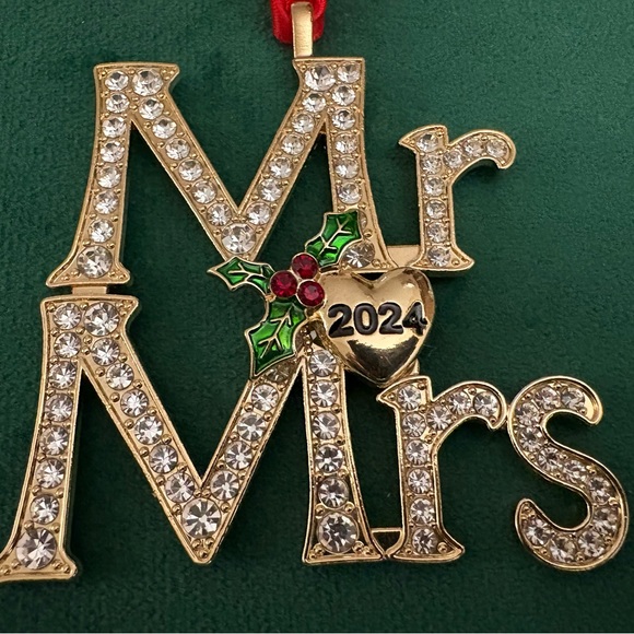2024 Monet Mr & Mrs Gold Tone With Rhinestones Christmas Ornament - Picture 3 of 7